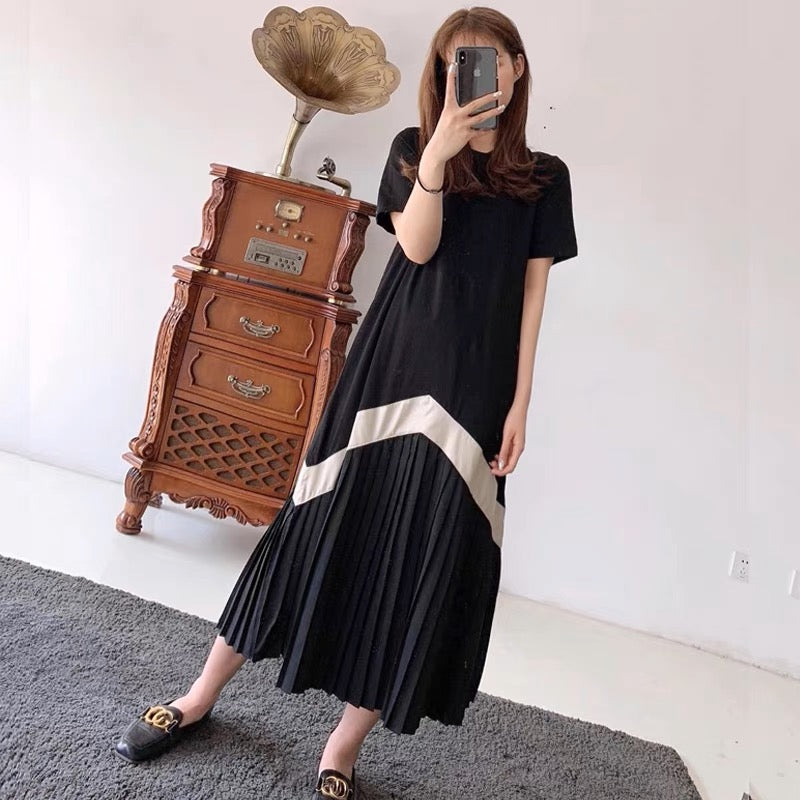 Casual loose dress for women summer 2023 new style goddess style pleated skirt slimming long t-shirt skirt