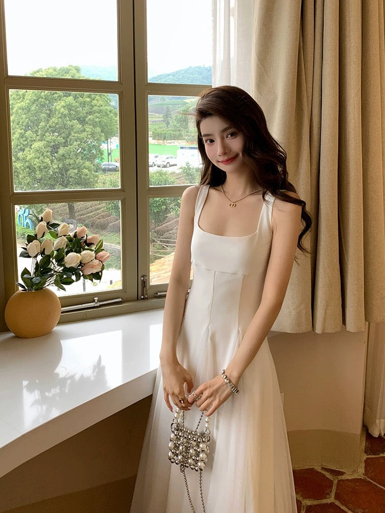 Deng Liuliu white suspender dress women's summer new mesh fluffy fairy skirt high-end certificate small white skirt