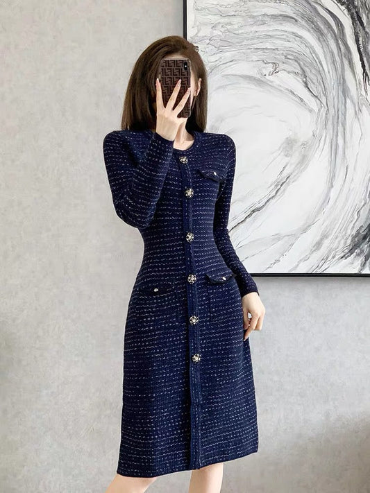 High-end small fragrance style bottoming hip knitted dress for women autumn and winter 2023 new French mid-length skirt (V6612) .