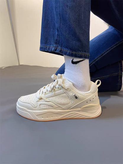 ins internet celebrity casual couple chic lightweight breathable thick-soled sneakers for female students versatile white shoes for men