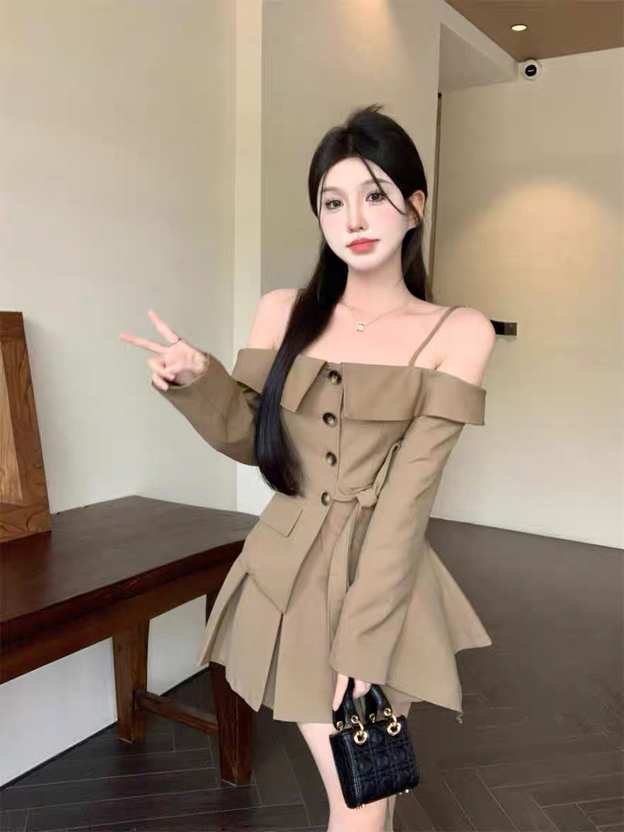 This year's popular fashion suit hot girl long-sleeved top half-length pleated skirt women's early autumn new temperament two-piece set A2257