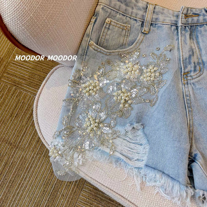 2023 new diamond-encrusted denim shorts women's summer thin loose high-waisted thin all-match a-line beaded hot pants tide