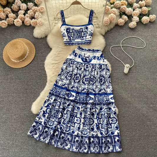 European and American style blue and white porcelain print suit for women in summer pure waist-revealing camisole vest + high waist mid-length skirt
