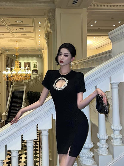 Heavy industry black diamond dress for women 2023 summer new Hepburn style textured high-end temperament slim skirt