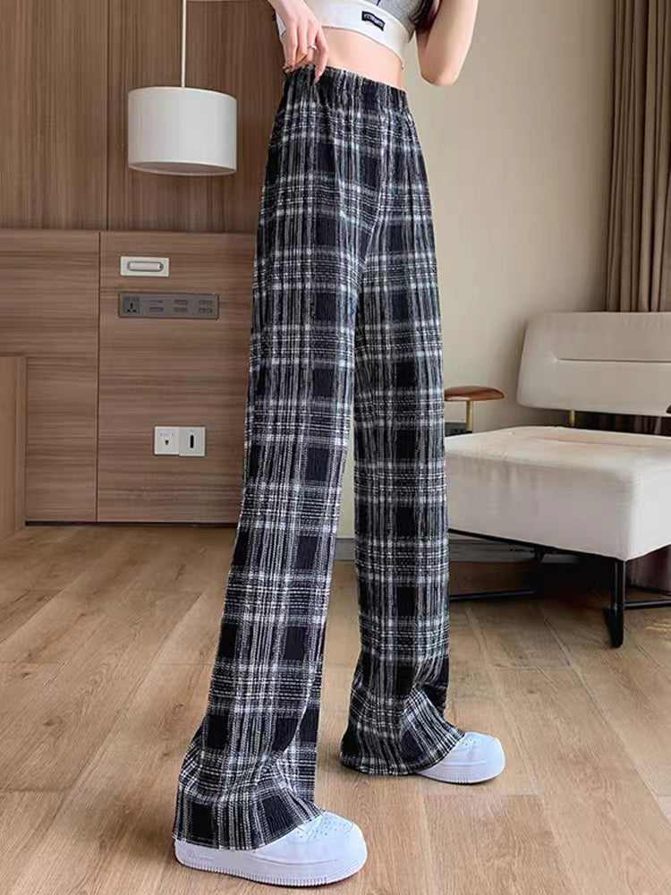 Pleated plaid trousers for women 2023 new autumn thin Korean style high-waisted straight loose slim casual wide-leg trousers (B3918)