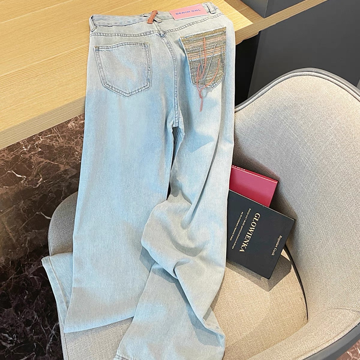Korean style design pocket embroidered jeans for women summer 2023 new retro style loose slimming ripped trousers