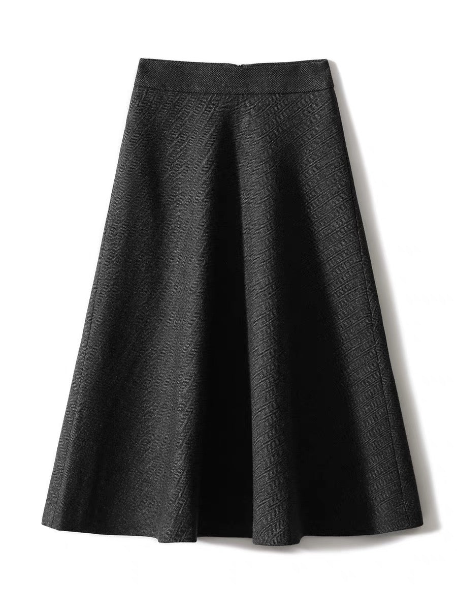 Xiaohange い Autumn and winter Hepburn style large swing woolen A-line skirt small dress umbrella skirt QZH566682VG#