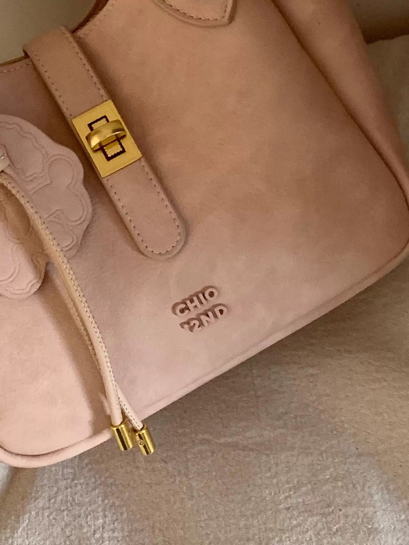 South Wind Chio2nd Bread Puppy Windsor Whisper Tote Bag Women's 2025 New Handheld Shoulder Messenger Bag