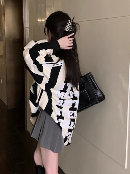 American retro letter printing V-neck long-sleeved T-shirt women's autumn loose and thin mid-length striped casual top trend