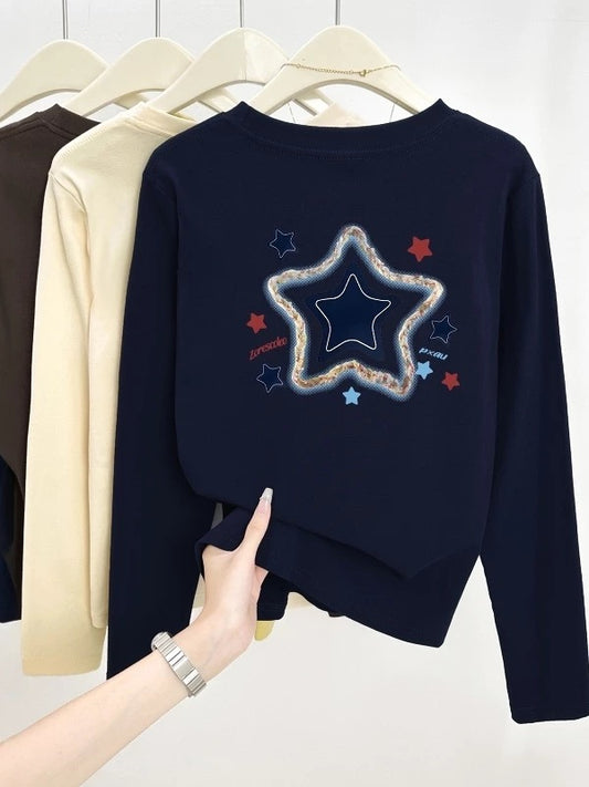 2025 Early Autumn New Style Bottoming Shirt Western Style Straight Shoulder Women's Long Sleeve T-shirt Round Neck College Style Letter Printed Top