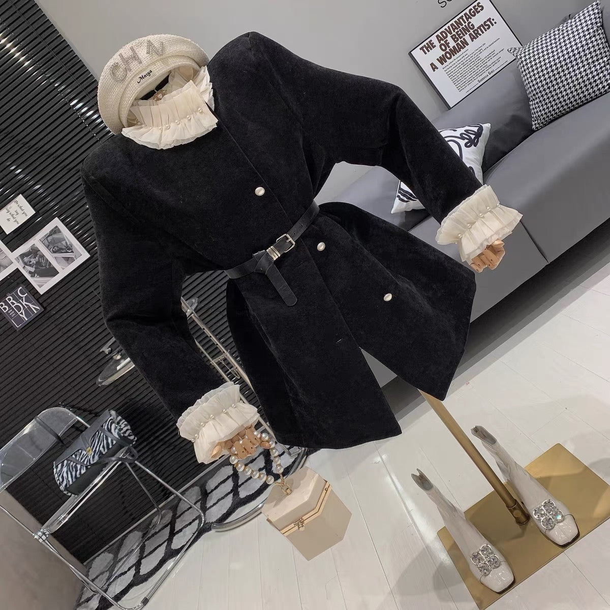 French light luxury style heavy-duty beaded wooden ear-edge high-end mid-length pearl buckle loose and versatile foreign-style coat for women