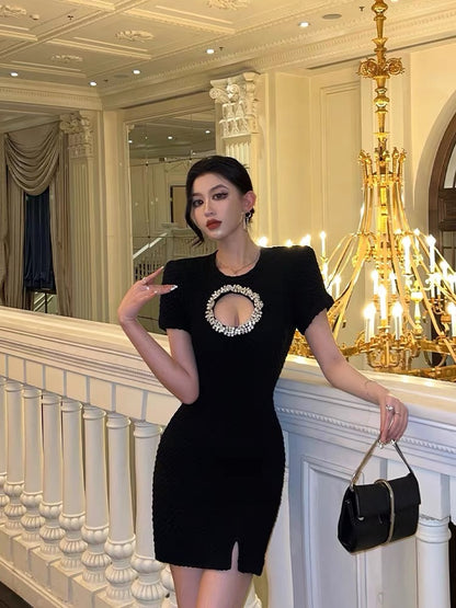 Heavy industry black diamond dress for women 2023 summer new Hepburn style textured high-end temperament slim skirt