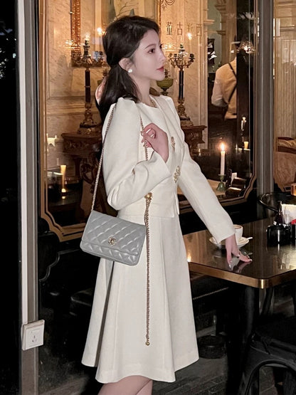 Yujie two-piece set for women, high-end and capable temperament, this year's popular beautiful and high-end white small fragrance suit skirt