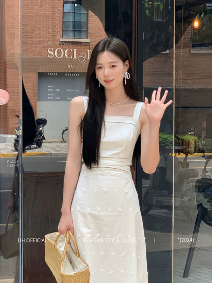 DH OFFICIAL Big Flower [Summer's Foam] Pure White Ripples Off-shoulder Slimming Dress