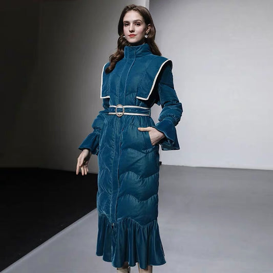 2023 winter new style fashionable retro stand-up collar lantern sleeve waist fishtail peacock blue velvet down jacket