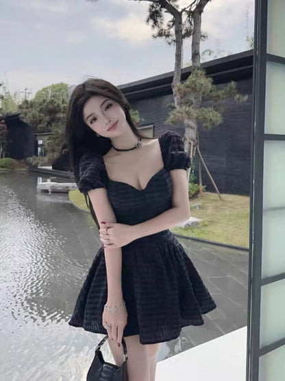 2023 new summer style French puff short-sleeved temperament square neck waist A-line skirt one-shoulder tube top puffy dress