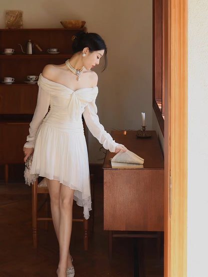 Thirteen and Little White Dress Women's Spring Long-Sleeved Waist Sexy Irregular French One-Shoulder Skirt
