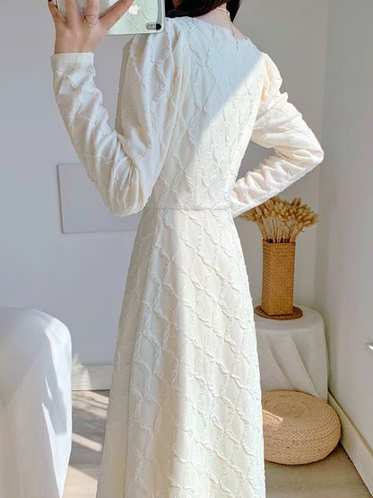 Autumn clothing 2023 new women's French romantic slim slim temperament skirt long-sleeved bottoming high-end dress
