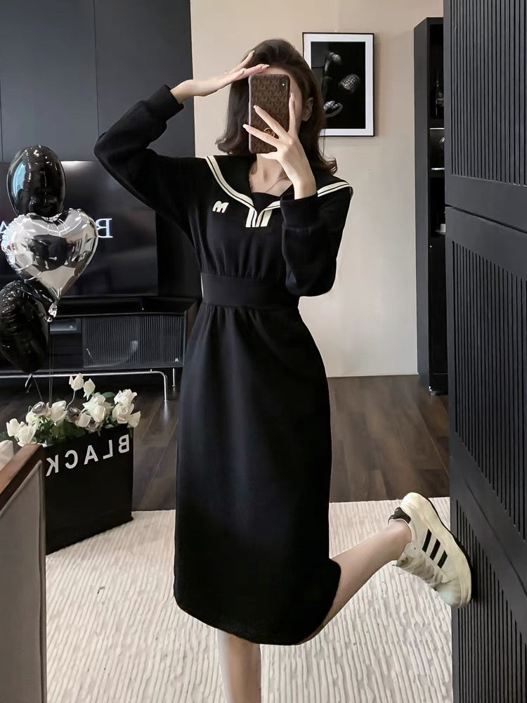 2023 autumn and winter waist-slimming, slimming black long-sleeved age-reducing navy collar sweatshirt dress retro little black skirt dress