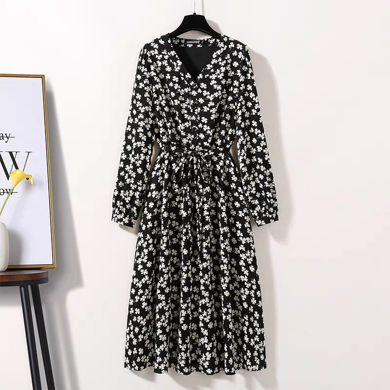 High-end peacock green windbreaker jacket for women 2023 spring and autumn temperament dress and coat British style two-piece set (S0341)