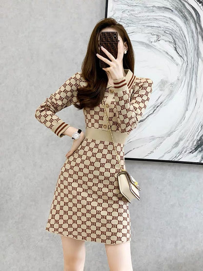 French style small fragrant polo knitted dress for women autumn and winter 2023 new small waist slimming long-sleeved skirt (V5516)
