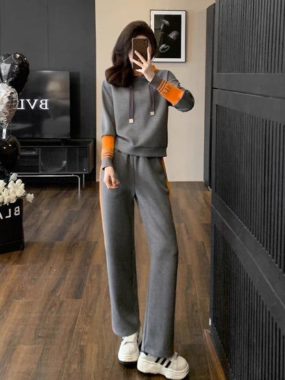 Autumn and winter clothing is matched with a complete set of fashionable and western-style Internet celebrity street casual sports sweatshirts and wide-leg pants two-piece suits for women
