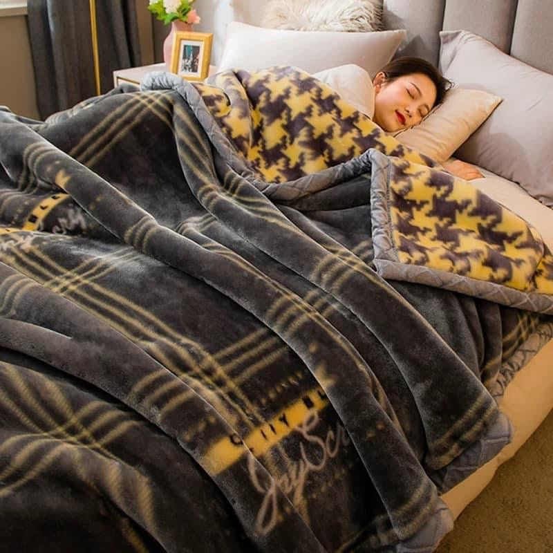 Winter Raschel blanket extra thick plus velvet bed cover blanket quilt wedding coral flannel nap blanket single