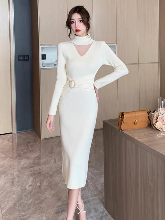 Long-sleeved knitted dress for women, autumn new style, slim fit, ladylike temperament, over-the-knee bottoming, discreet, hip-covering sweater dress
