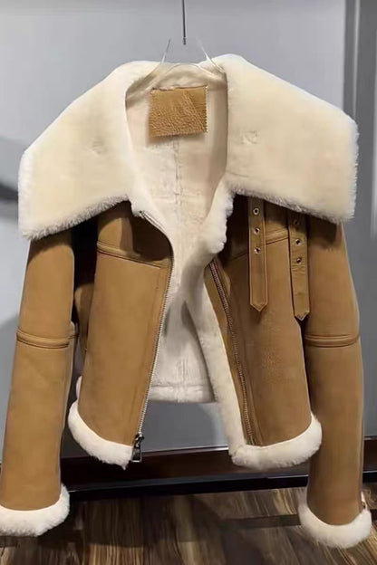 Winter young fur new style 2023 popular retro large lapel lamb fur one-piece short women's clothing