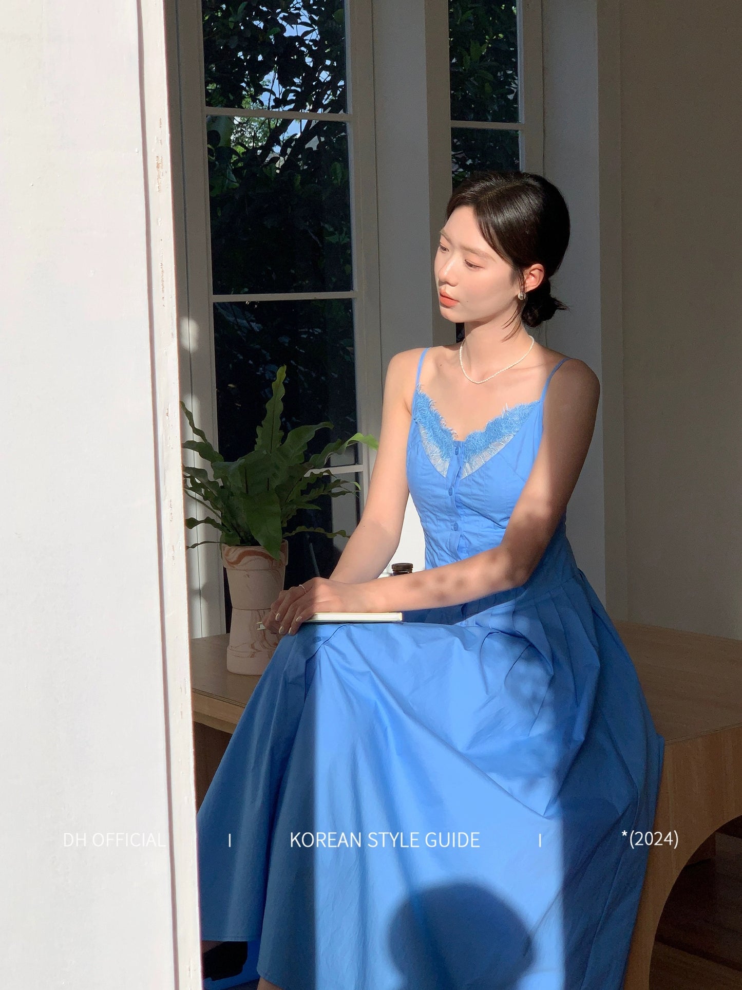 DH OFFICIAL Big Flower [Legend of the Blue Sea] French Court Klein Blue Lace Dress