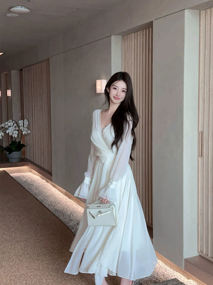 FairyJiang spring fake two-piece white chiffon dress with lace trim and bell sleeves, large skirt and waist skirt