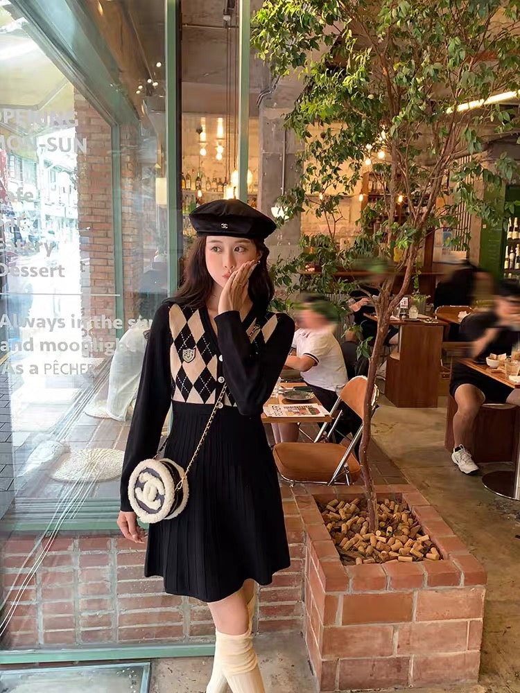 Zhang Daren plus size women's clothing can be salty or sweet age-reducing knitted skirt fat mm vitality playful college style slimming dress