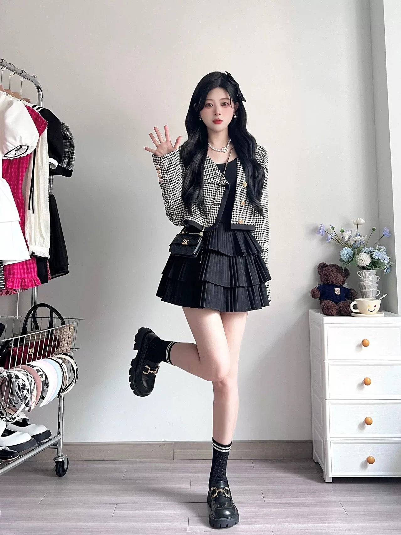Small fragrant style suit, high-end and cold style two-piece skirt, houndstooth plaid short jacket, female celebrity early spring new style