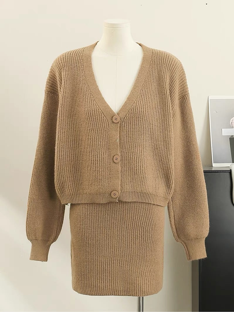 Knitted suit for women 2023 autumn and winter new V-neck single-breasted sweater cardigan coat high-waisted skirt two-piece set
