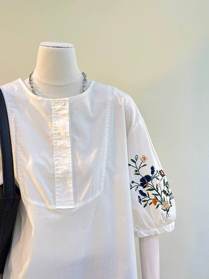 The last wave of new styles in summer~ Pullover embroidered pure cotton mid-sleeve white shirt for women, summer design loose top