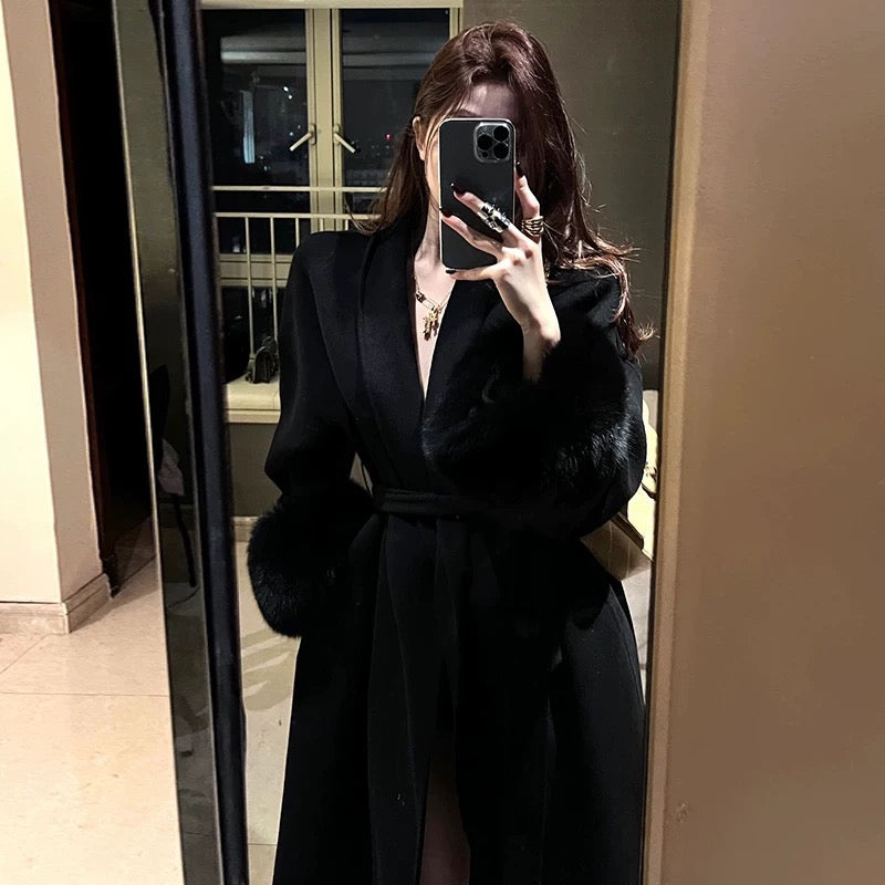 Audrey Hepburn-style black woolen coat, elegant, high-end and super good-looking, waist-cinched suit-style mid-length woolen coat for winter