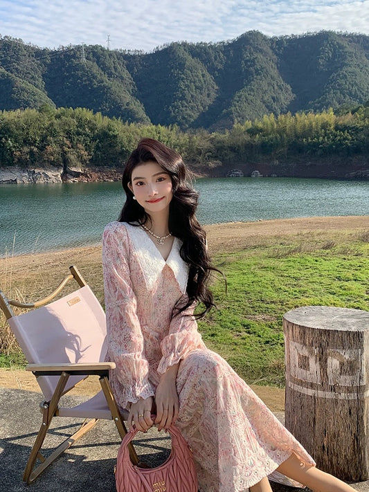 New product No. 4 French first love tea break dress seaside resort style age-reducing doll collar pink lace dress for women spring