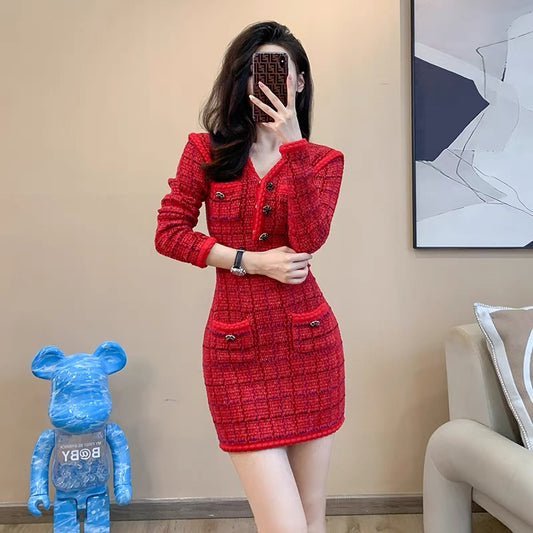 Small temperament tea break French style small fragrant dress 2023 autumn new red sexy hip skirt for women