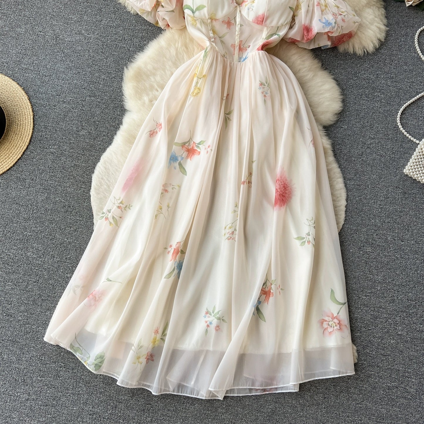 French one-shoulder tube top suspender dress for women in summer gentle style waist-cinching floral puff sleeves mesh fairy skirt