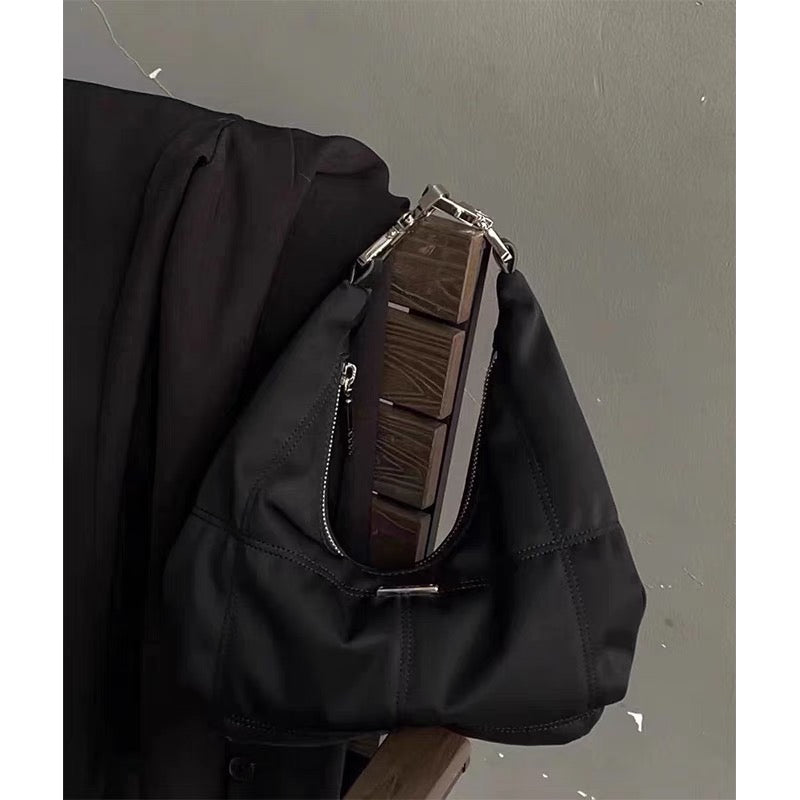 Bag women's summer 2023 new style this year's popular small bag high-quality retro black dark cloud nylon portable armpit bag