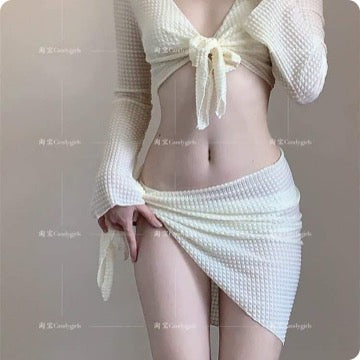 Bikini swimsuit women 2023 new four-piece set high-end white sexy split swimsuit Sanya resort hot spring