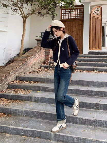 Yang Paopao is very Korean and has a sense of atmosphere ~ chest C contrast collar sweater jacket for women autumn new knitted cardigan