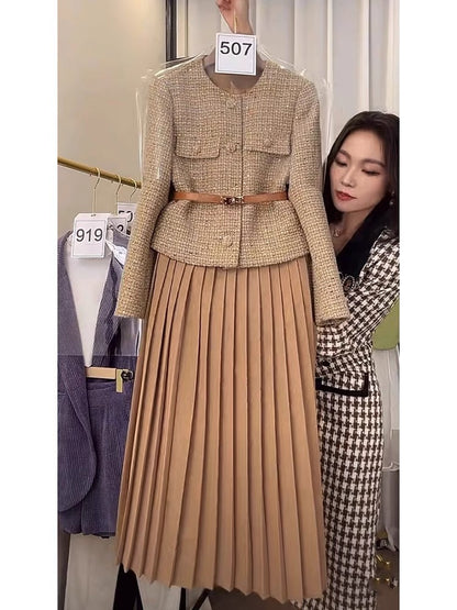 Autumn 2023 new style small fragrance suit, feminine and socialite high-end tweed jacket, pleated skirt two-piece set