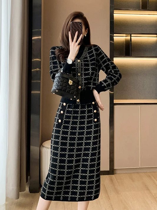 2023 autumn and winter new style French style knitted two-piece suit for women, slim fit, stylish and hip-hugging suit skirt