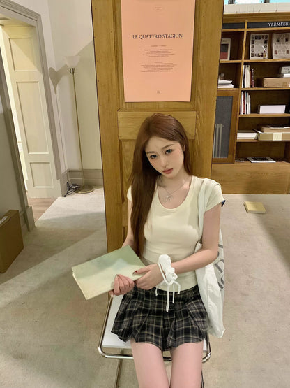 Yellow short-sleeved women's summer niche elastic slim fit versatile white straight shoulder T-shirt simple short purple top