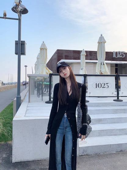 MULVAN Black V-neck Mid-Length Knitted Cardigan Women's 2023 Autumn Slim Fit Lapel Over-the-Knee Jacket (S0550)