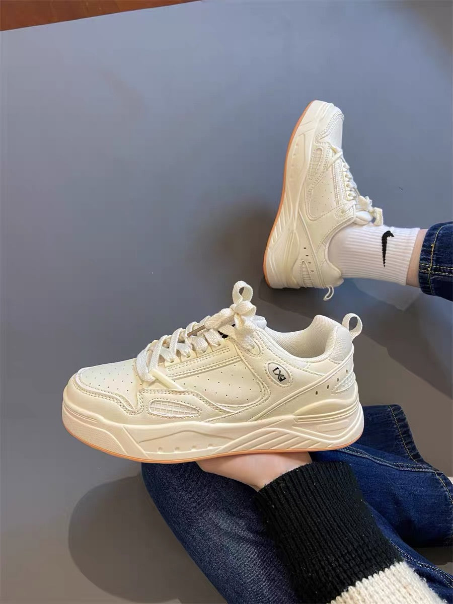 ins internet celebrity casual couple chic lightweight breathable thick-soled sneakers for female students versatile white shoes for men