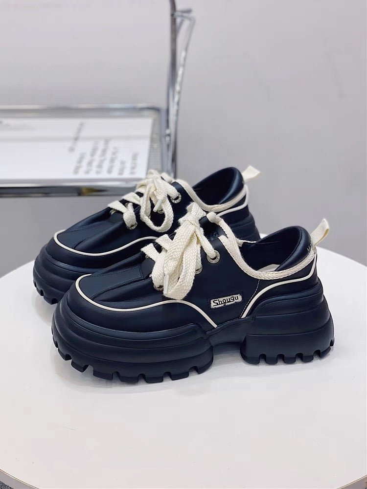 Shougu design genuine leather bread shoes for women 2023 summer new thick-soled thick-heeled single shoes popular height-increasing dad shoes