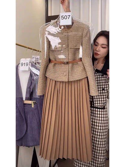 Autumn 2023 new style small fragrance suit, feminine and socialite high-end tweed jacket, pleated skirt two-piece set