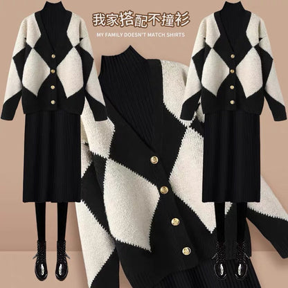 Xiaoxiangfeng thickened rhombus V-neck soft waxy sweater jacket for women 2023 autumn and winter temperament knitted dress two-piece set (S0346)